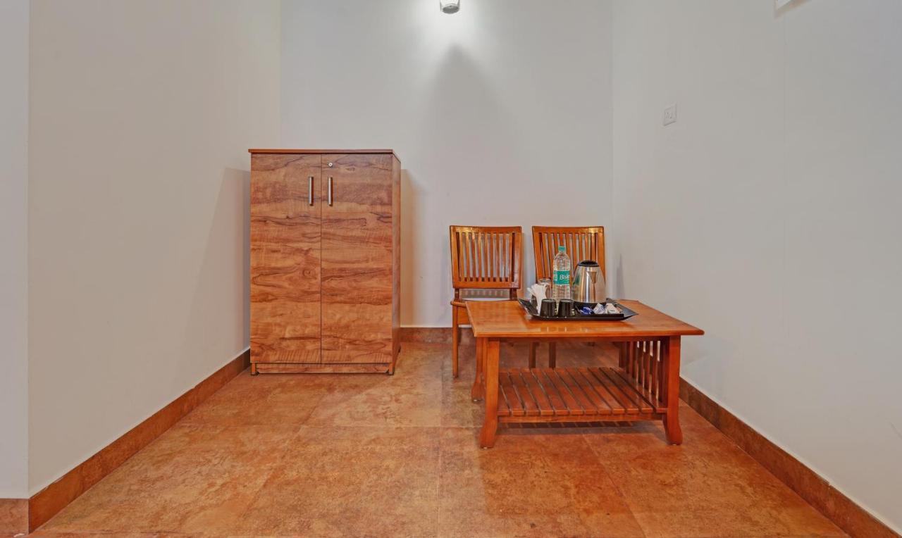Treebo Alaka Rester Homestay Tulsa Exterior foto